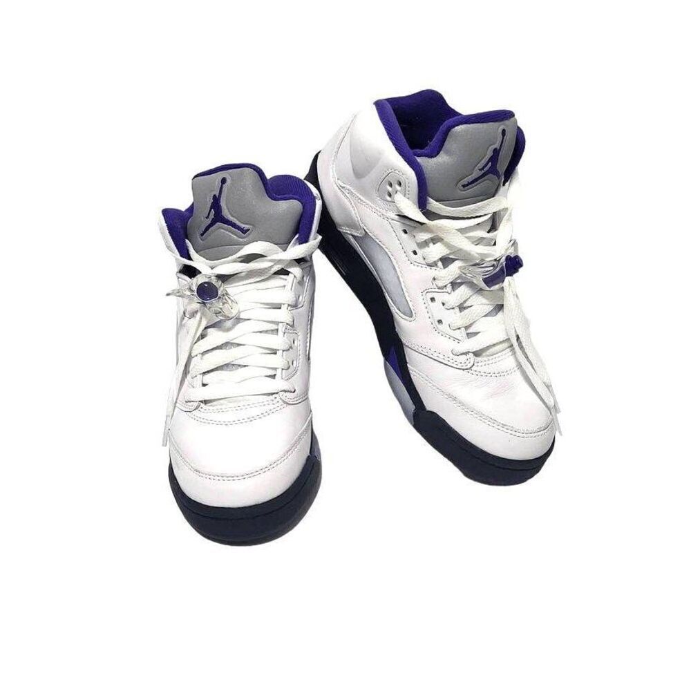 Jordan 5 Retro (GS) Big Kids' Shoe White-Dark Concord-Black 440888-141 - Size 5.